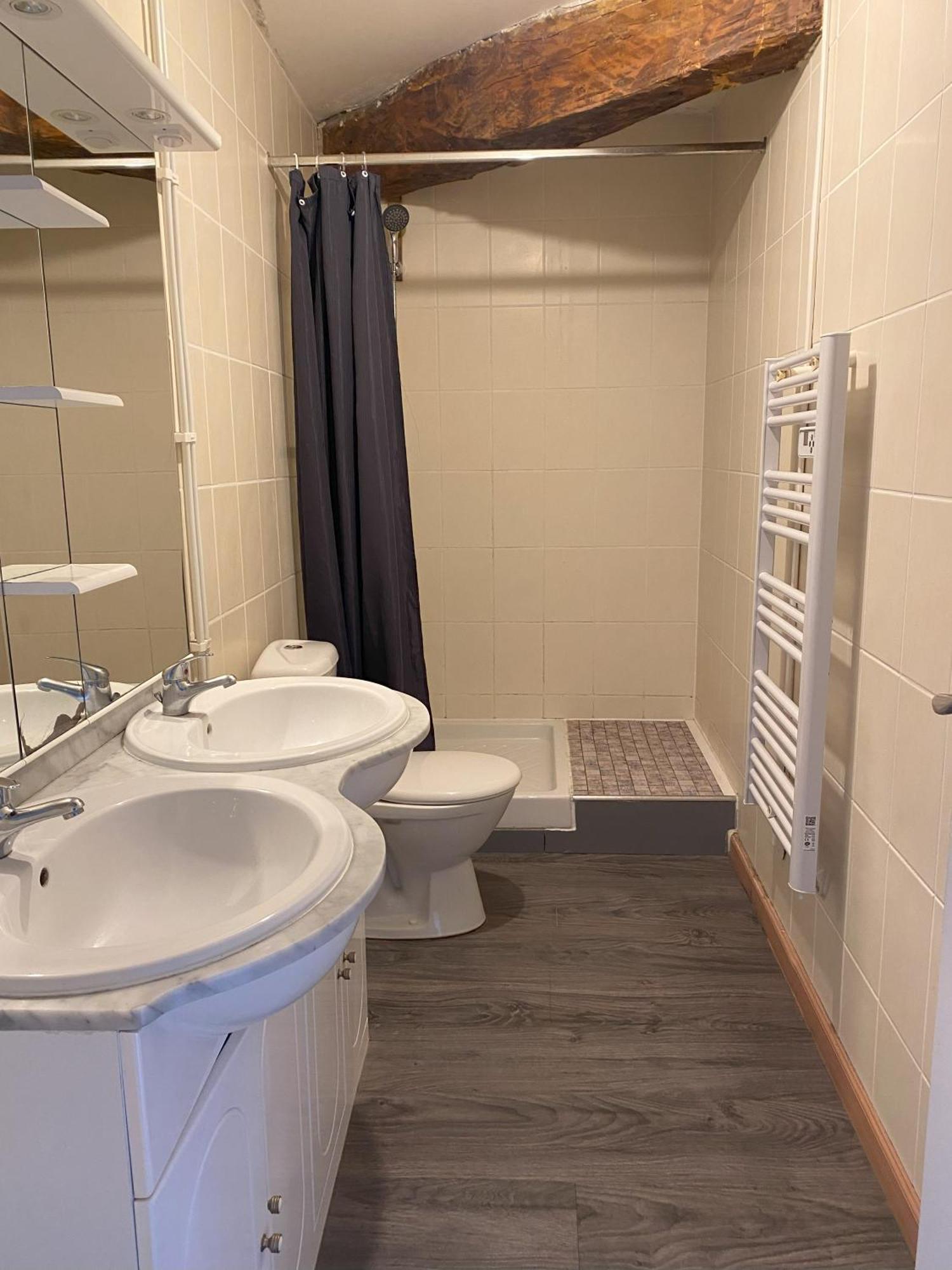 Chambres De La Ferme Du Brocey Crolles Eksteriør billede