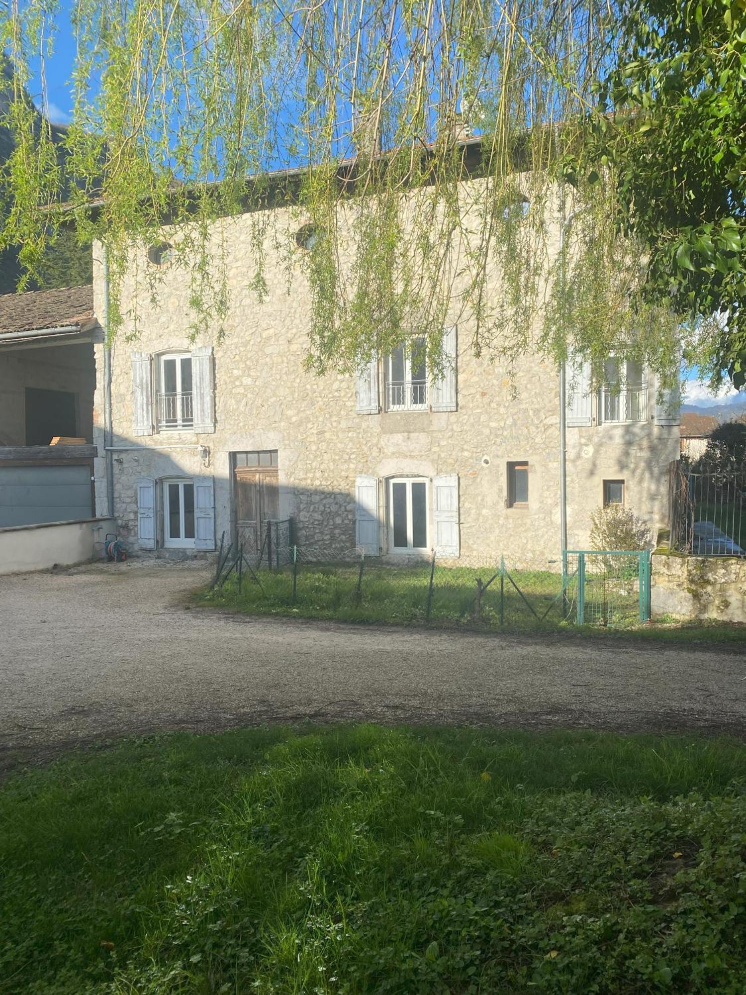 Chambres De La Ferme Du Brocey Crolles Eksteriør billede